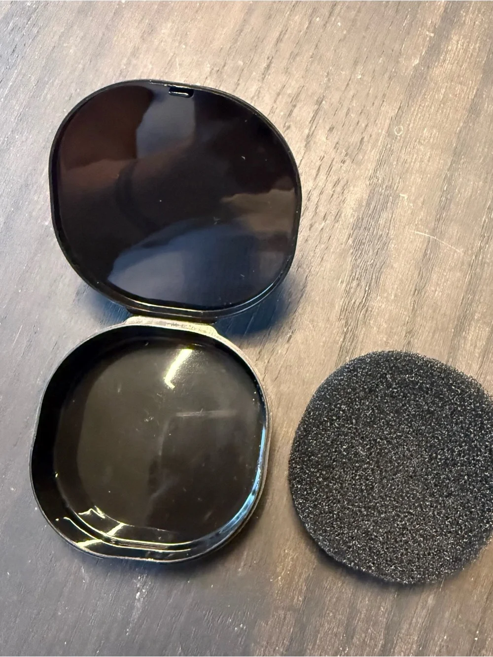 Laura Geller Baked Balance-N-Brighten Color Correcting Foundation - Light